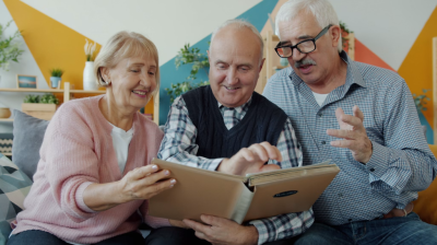 Przygotowanie seniorów na sytuacje kryzysowe – porady praktyczne